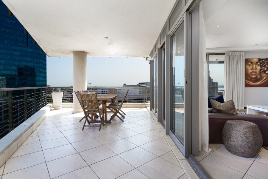 2 Bedroom Property for Sale in Cape Town City Centre Western Cape